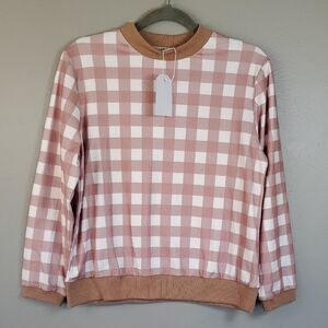 Exclusive Checkered Pink and White Long Sleeve Top. Medium